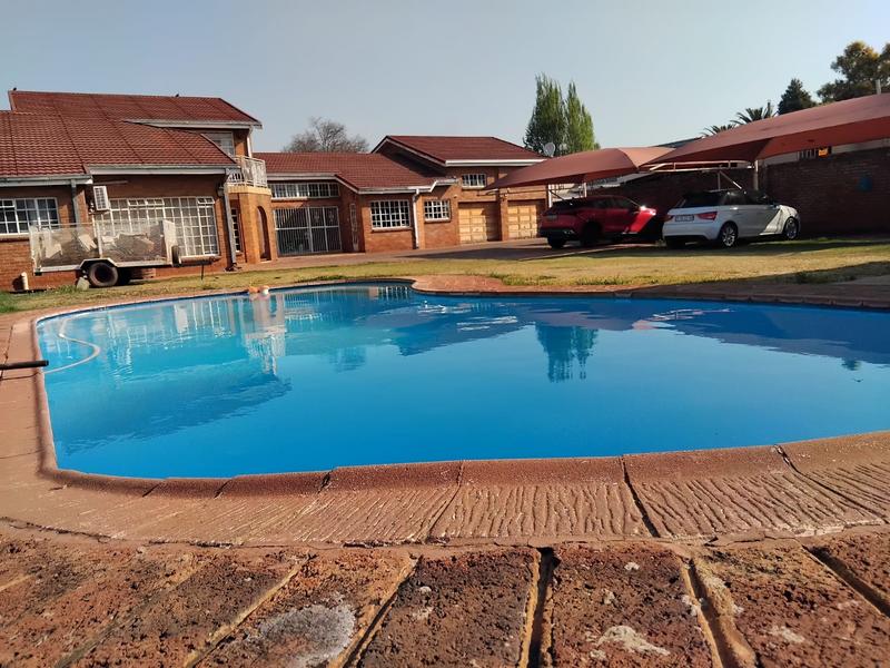 To Let 2 Bedroom Property for Rent in Potchefstroom North West